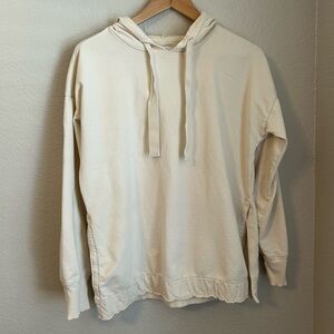 Aerie Women’s Sunwashed Desert Oversized Hoodie w/ Side Slits in Cream, X-Small